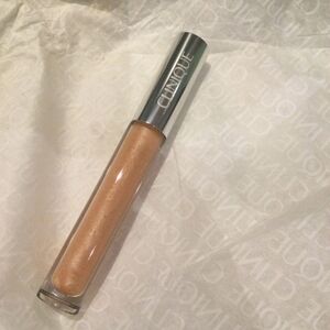 Clinique Pop Plush Creamy Lip Gloss - AirKiss pop